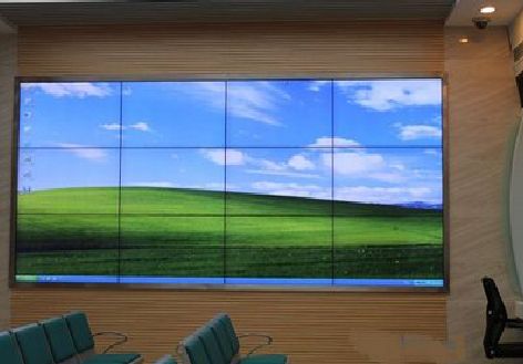 简阳液晶拼接屏的另类用法。